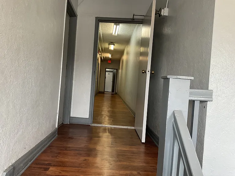 304 N Alexandria Ave #X206 — Photo 4