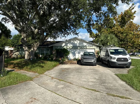 1961 Chatham Ct, Clearwater, FL 33763