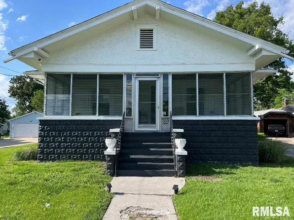 360 E Franklin St, Du Quoin, IL 62832