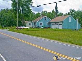 832 Greenfield Rd, Peterborough, NH 03458