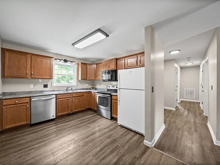 2664 Cider Dr — Photo 7