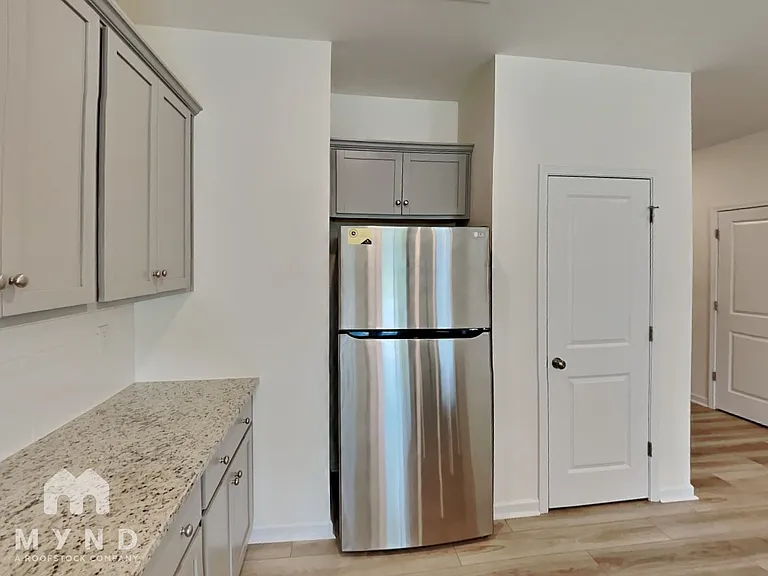 5213 Maynard Hill Dr — Photo 9