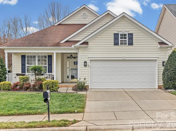 2324 Jade Ln, Fort Mill, SC 29708
