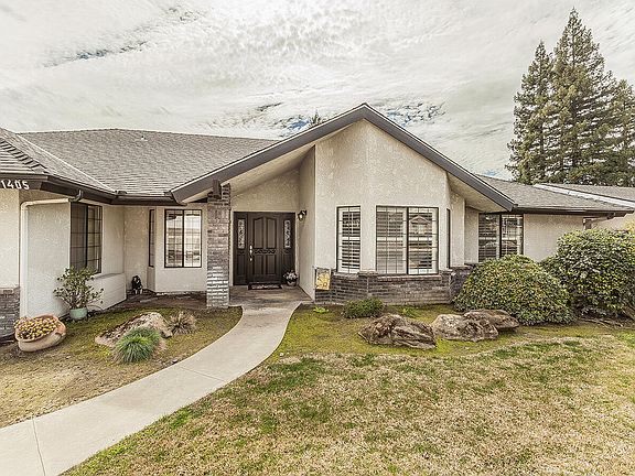 2nd image of 1405 W Flora Avenue