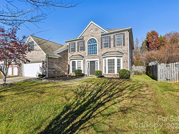 2nd image of 5115 Abode Lily Ln