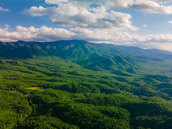 5th image of 3963 Lindsey Gap Rd