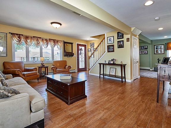 2nd image of 45 Garfield Pl