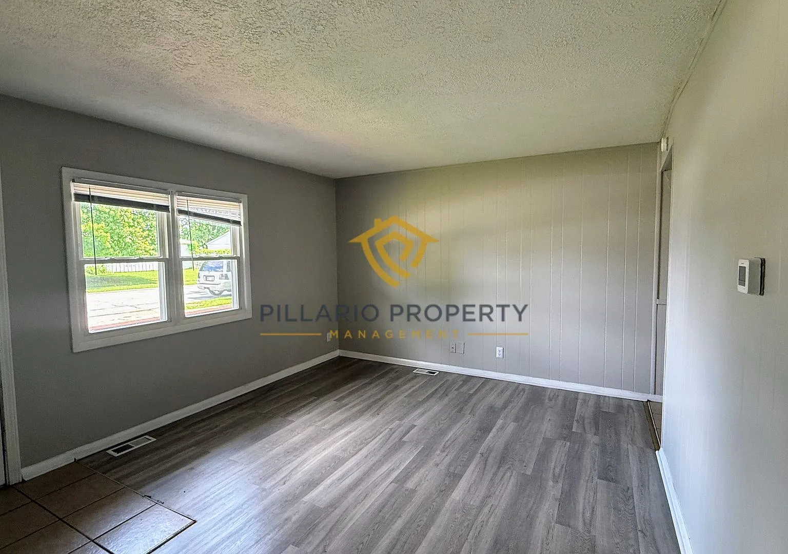 3-Bedroom Home Near Indianapolis Motor Speedway with Attached Garage, Available NOW! — Photo 2