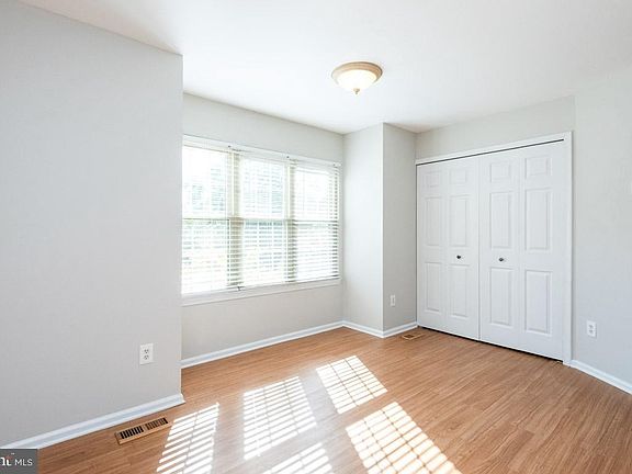 2nd image of 9676 Horsham Dr
