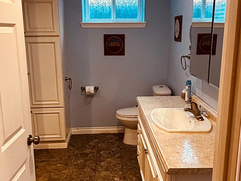 17711 Blodgett Rd — Photo 1