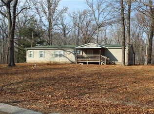 6908 Foxglove Rd, Coulterville, IL 62237