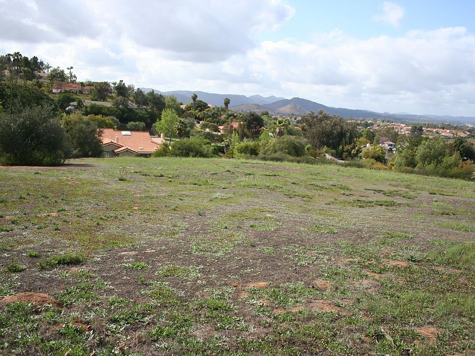 2nd image of Corte Lomas Verde