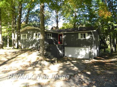 667 E Whitethorn Dr, Midland, MI, 48640