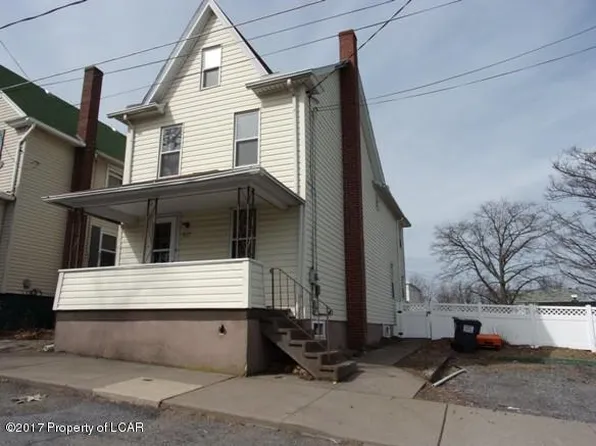 937 Burton St, Freeland, PA 18224