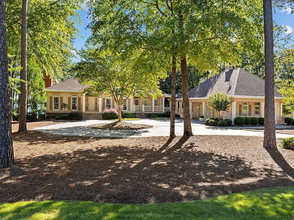 1st image of 132 Southlook Ln