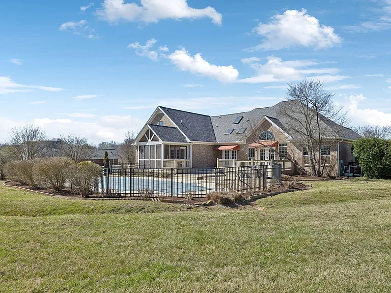 4115 Jensome Ln — Photo 50