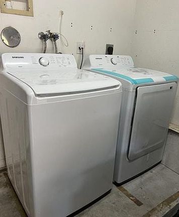 5th image of 2171 Madeira Dr #1