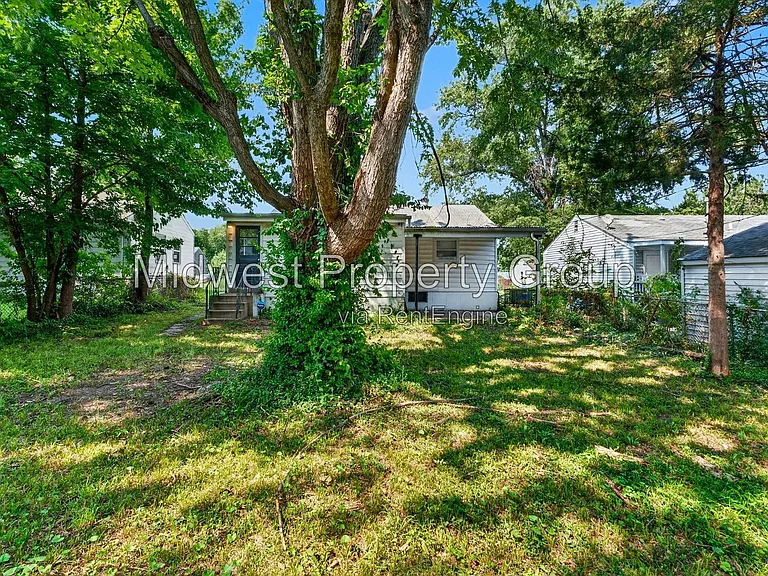 338 Lancashire Rd — Photo 25