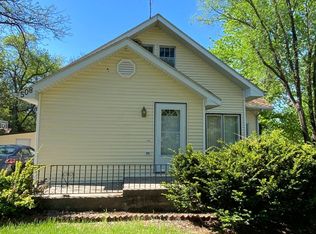 508 E Forrest St, Sutton, NE 68979