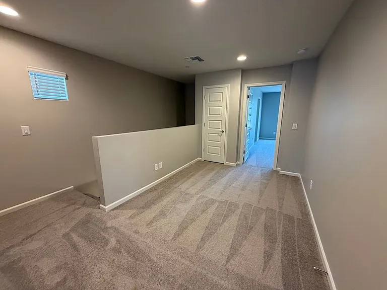 733 E Commonwealth Ave #9 — Photo 9