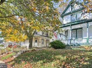 467 E Main St, Annville, PA 17003