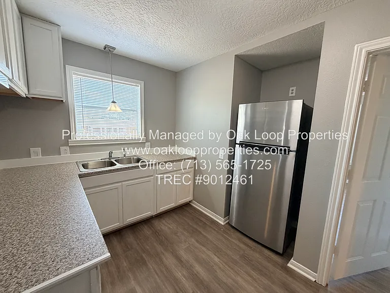 1414 East Ave #A — Photo 13