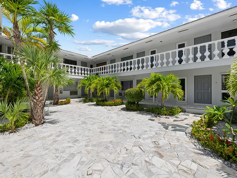 915 Intracoastal Dr #5 — Photo 6