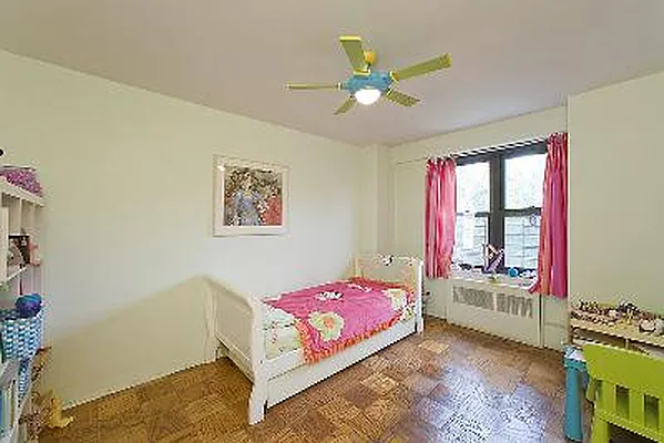 Rented by Corcoran | media 12