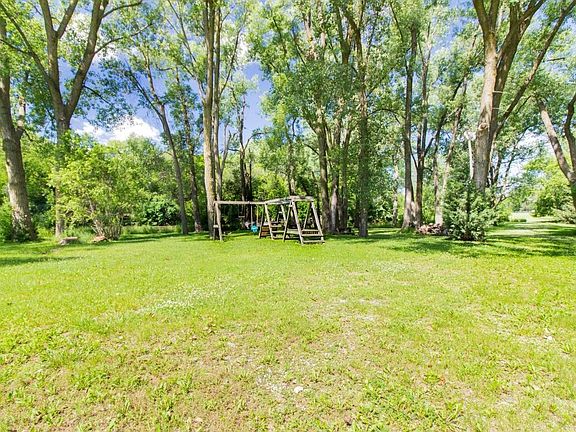 3rd image of N61W37766 Parkview Dr