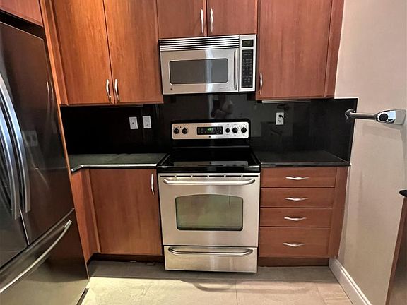 3rd image of 801 S Olive Ave Unit 1624