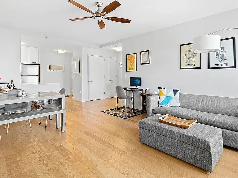 8 Vanderbilt Ave #4C — Photo 2