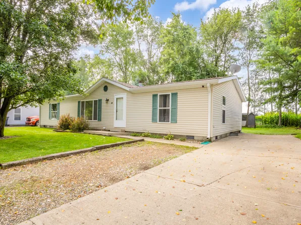54 Inman Dr, Ingalls, IN 46048