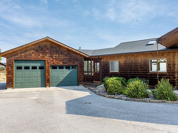 4th image of 222 Hilltop Dr