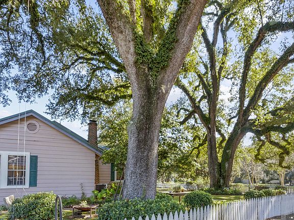 5th image of 2609 Reymond Ave