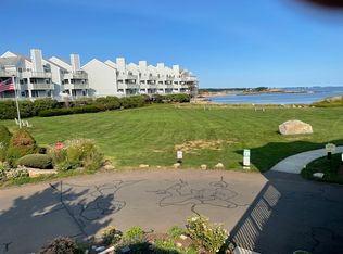 2 Mansfield Grove Rd APT 164, East Haven, CT 06512