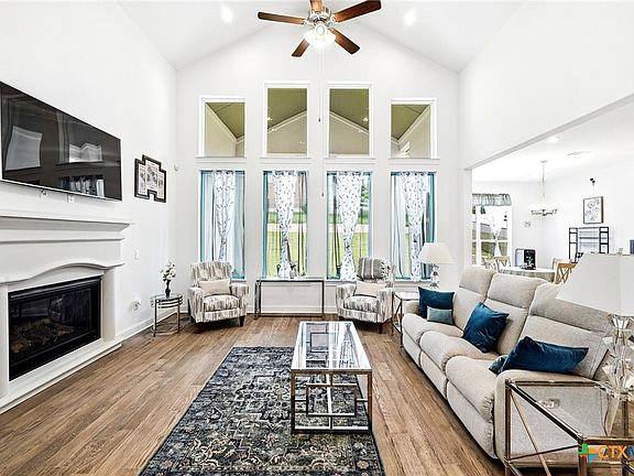 4th image of 4601 Apollonia Way