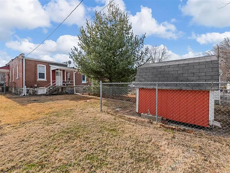 4959 Schollmeyer Ave — Photo 9