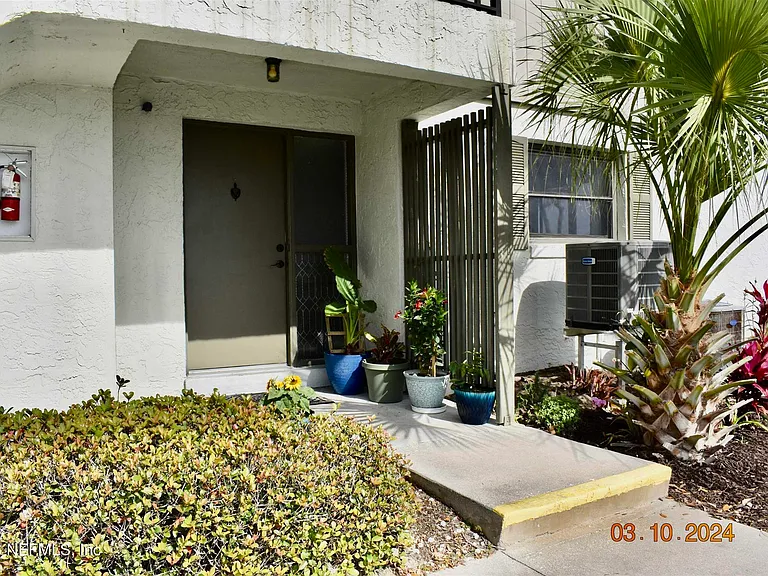 15 Cartagena Ct — Photo 9
