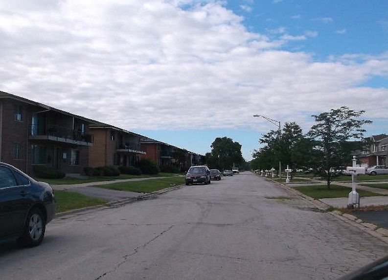 2nd image of 19816 Park Ave