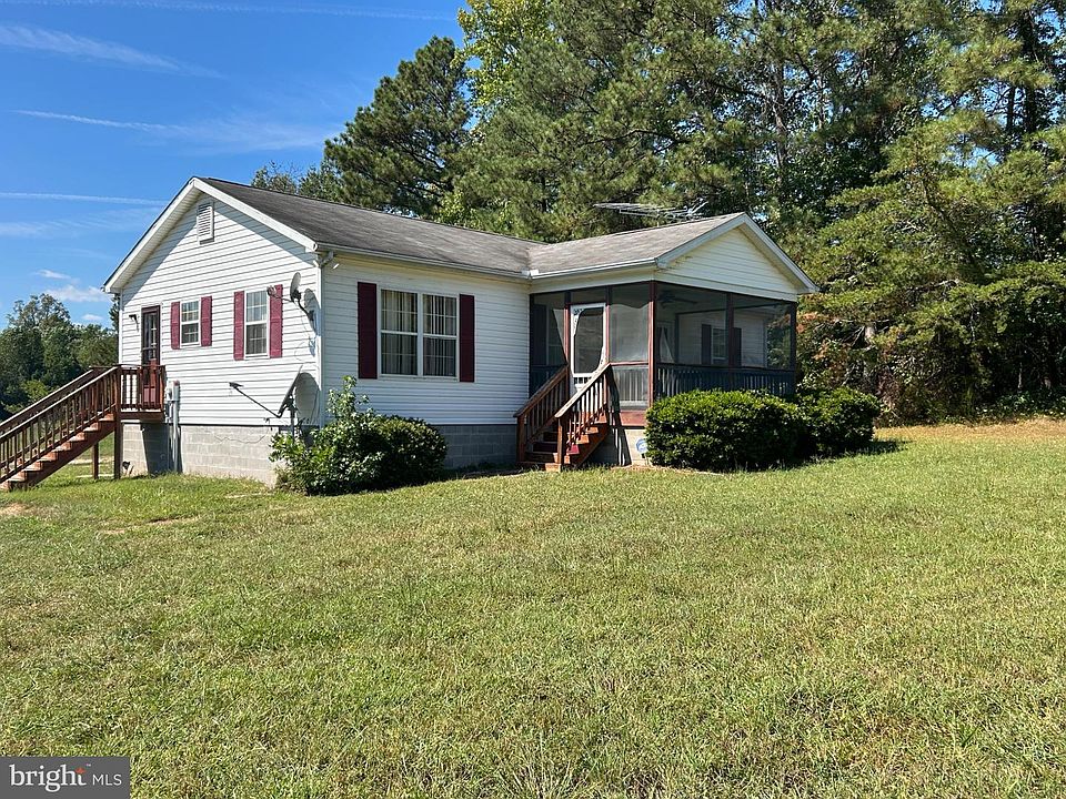 1st image of 2610 Mary Ball Rd