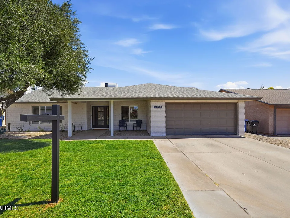 4234 E Winnetka Dr