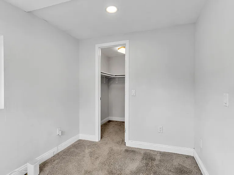 1224 Willowside Ter — Photo 16