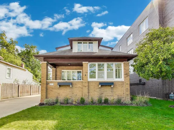 6411 Elm St, Morton Grove, IL 60053