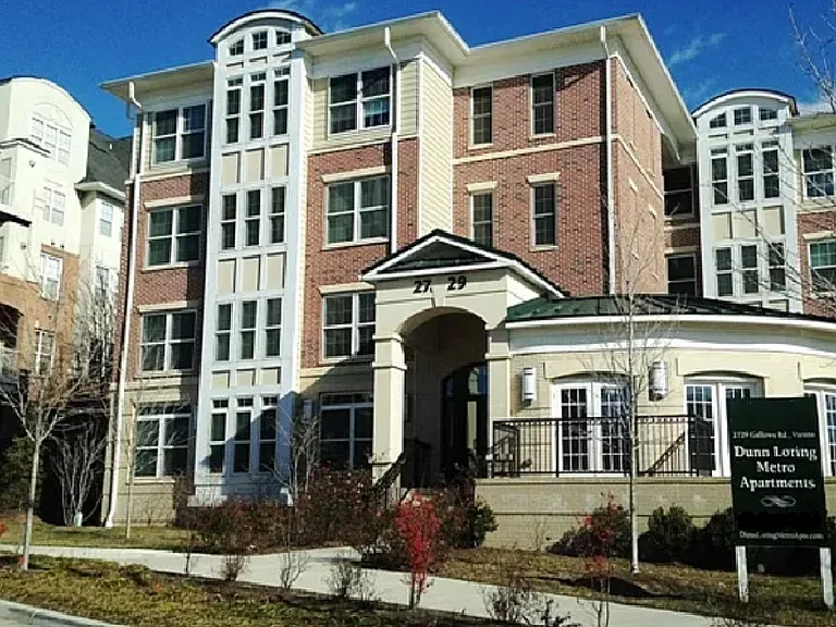 Dunn Loring Metro Apartments — Photo 24
