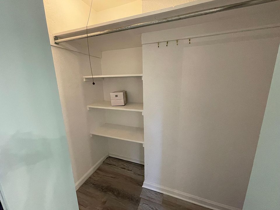 Large Pantry/Closet off Kitchen