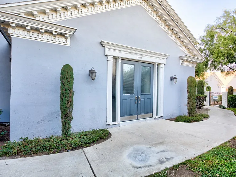 1610 S Pomona Ave #C15 — Photo 1