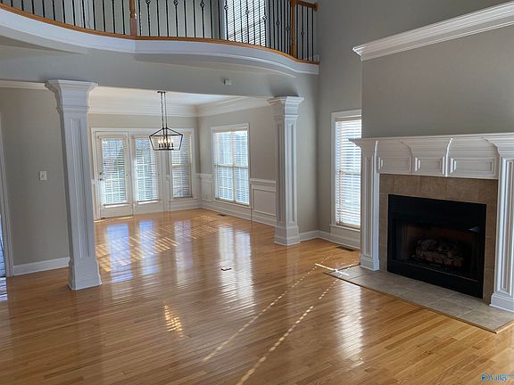 4th image of 6604 Mountain Ledge Dr SE