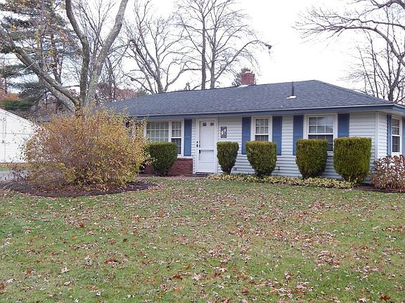 2nd image of 111 Rosemary St