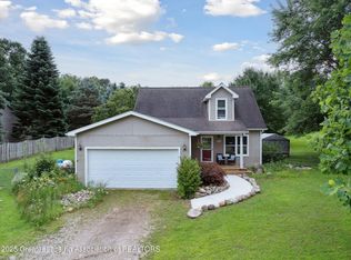 11848 Vfw Rd, Eaton Rapids, MI 48827