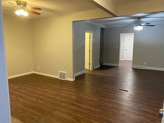 3rd image of 440 S Euclid Ave